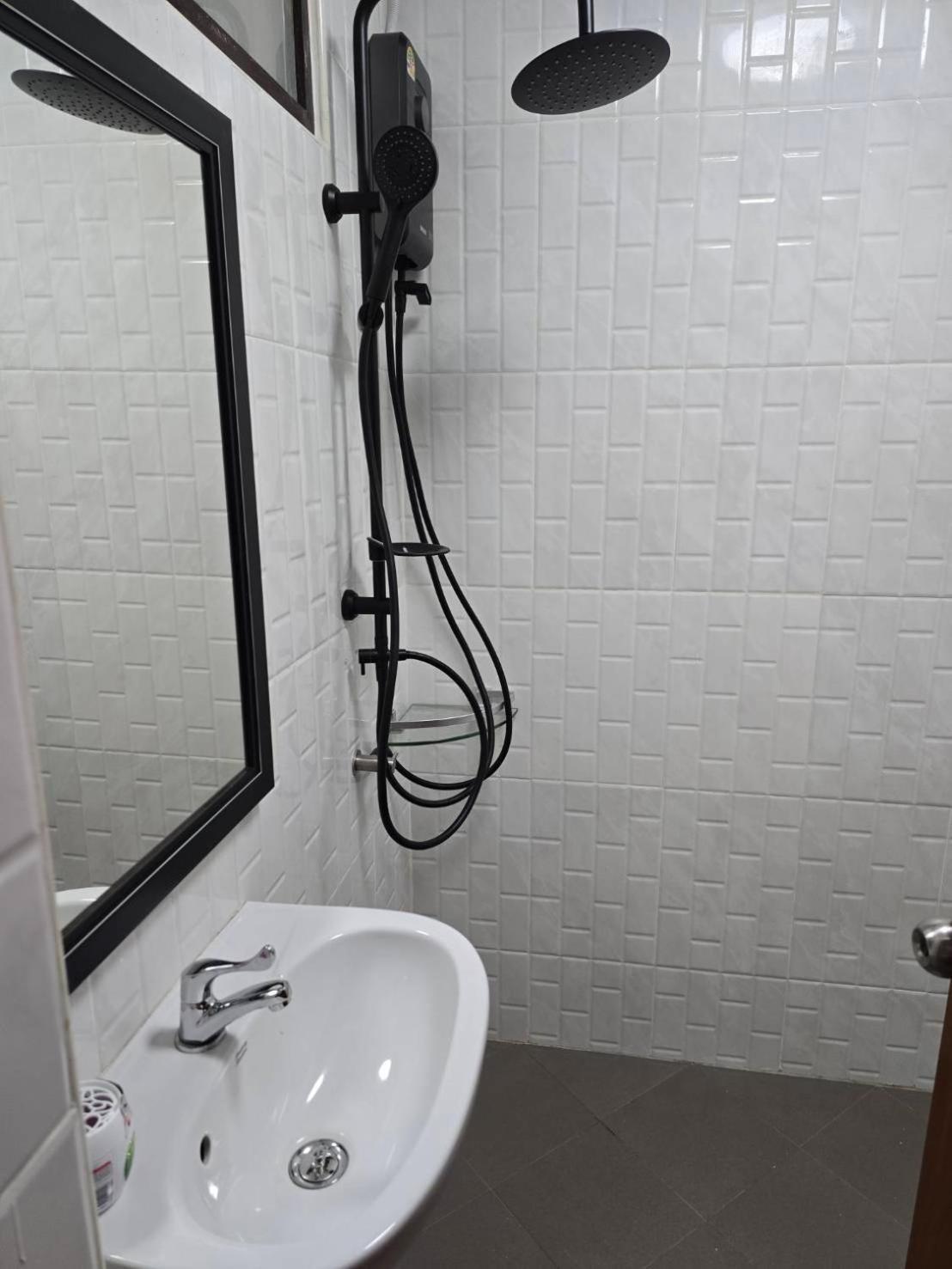 Marin House Apartment Pattaya Exterior foto